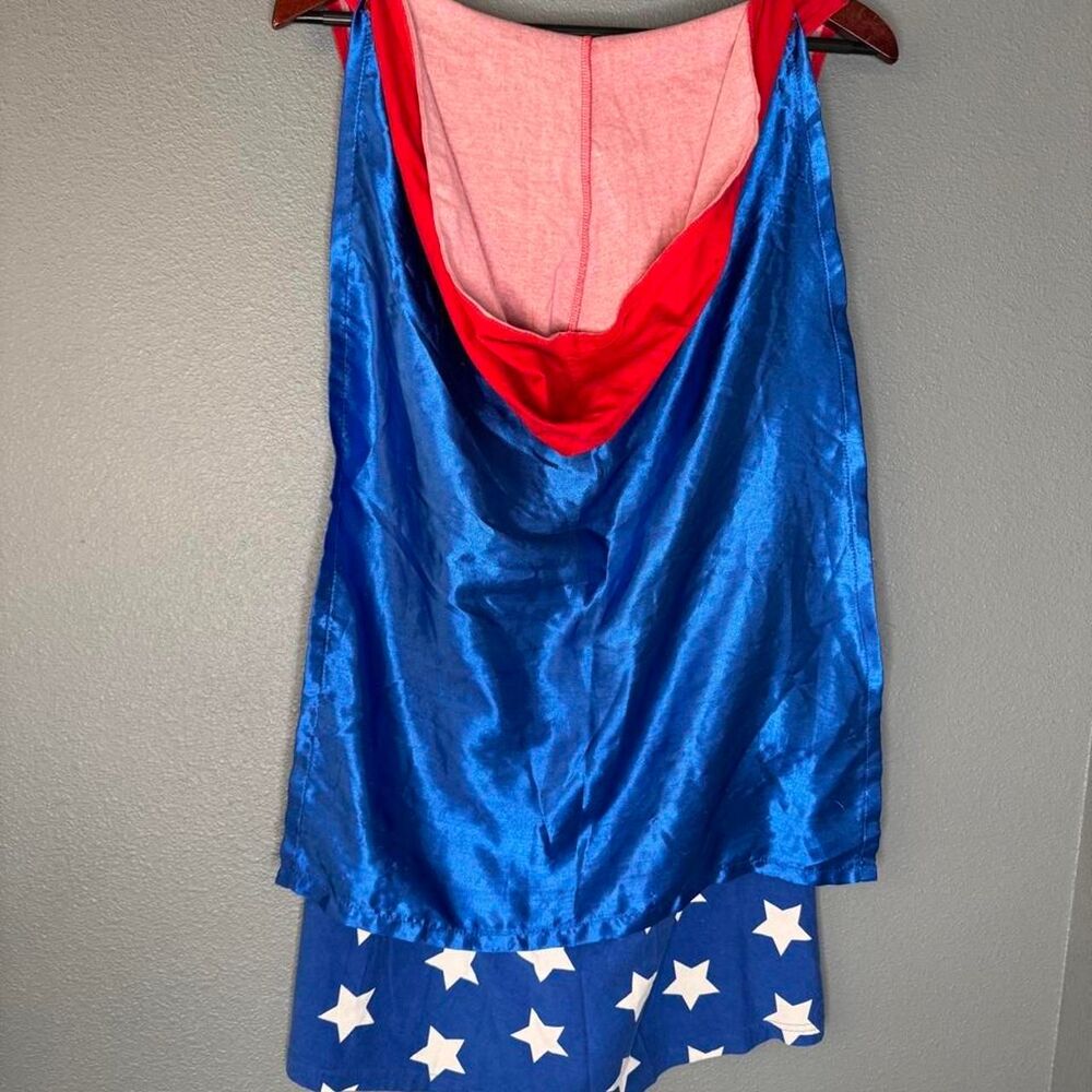 Wonder Woman Costume Dress Women’s L/G Red Blue Cape Halloween - Picture 4 of 6